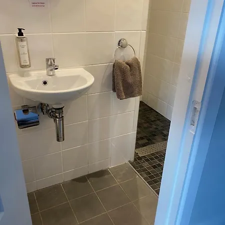 ゲストハウス Coral Gables &