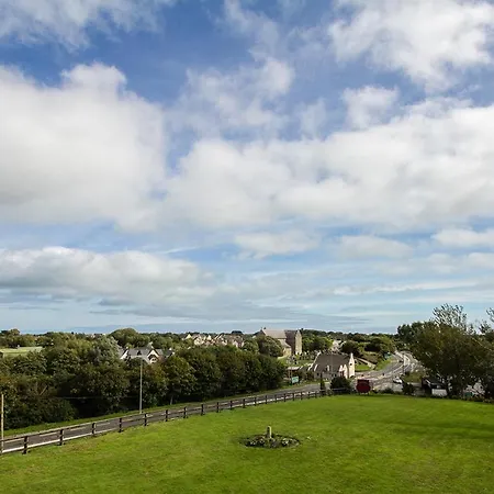 Coral Gables & بيت ضيافة 3*