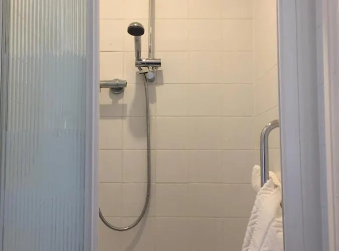 Coral Gables & 3* Rosslare Harbour